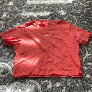 nike tee shirt